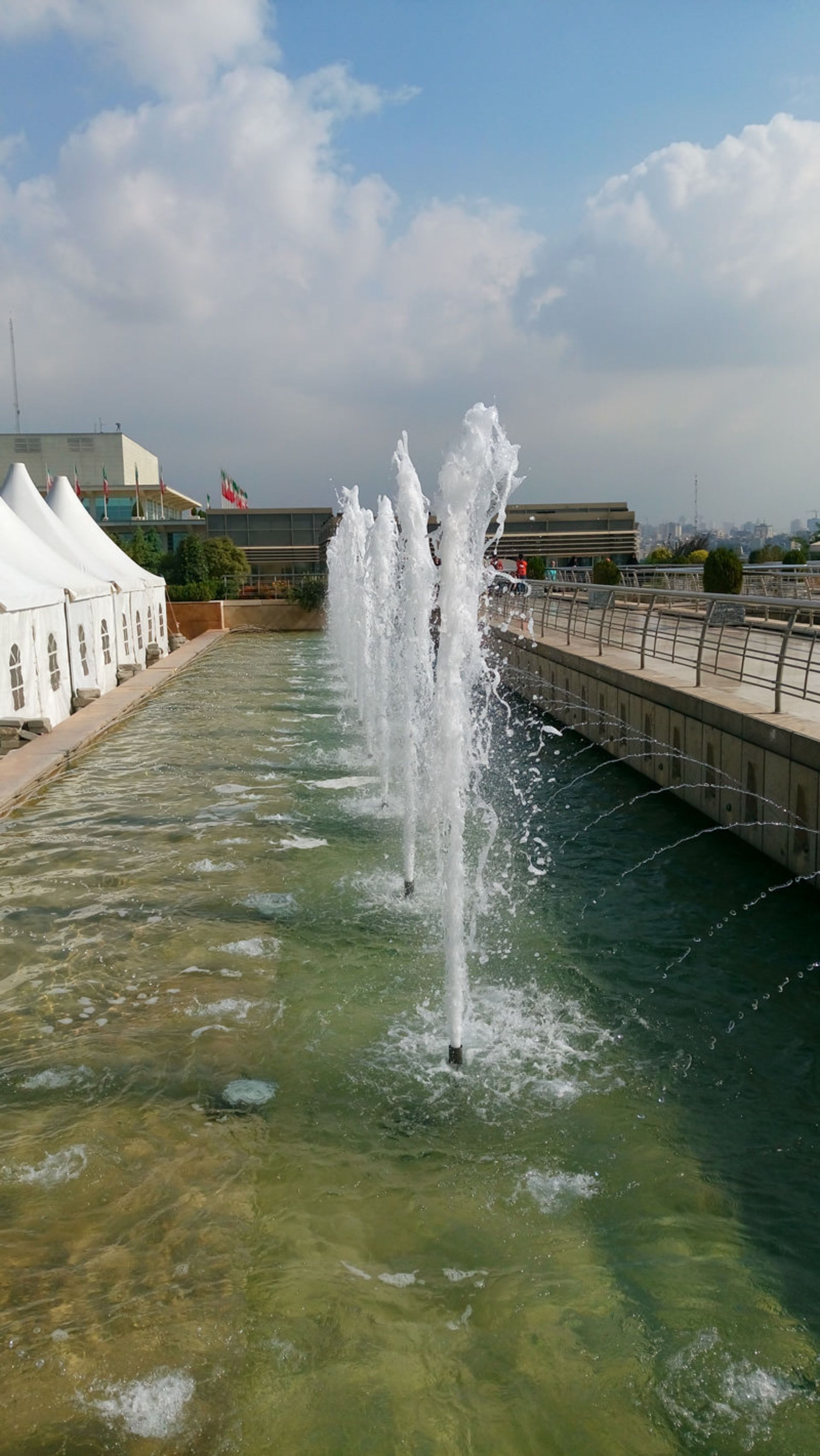 بررسی گوشی اکسپریا ام 5 سونی (Xperia M5 Dual)