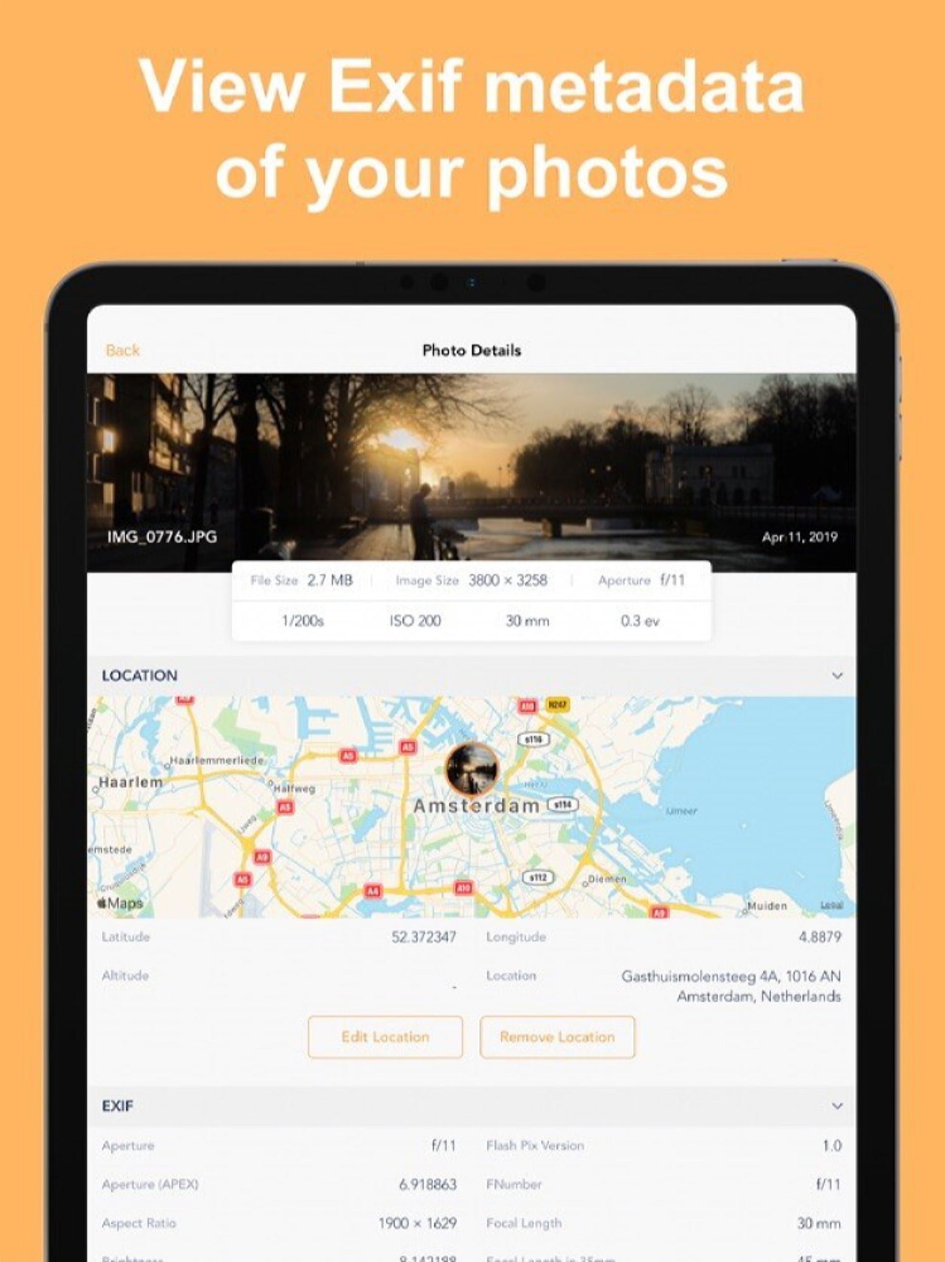 اسکرین شات از اپلیکیشن exif metadata