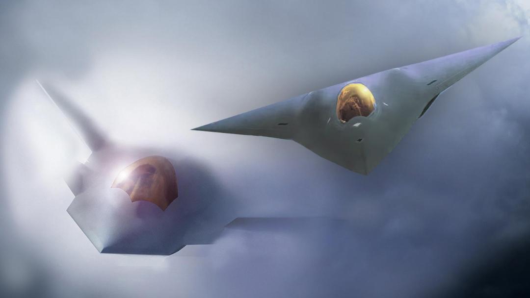 طرح مفهومی از جنگنده‌ی F-47 در آسمان