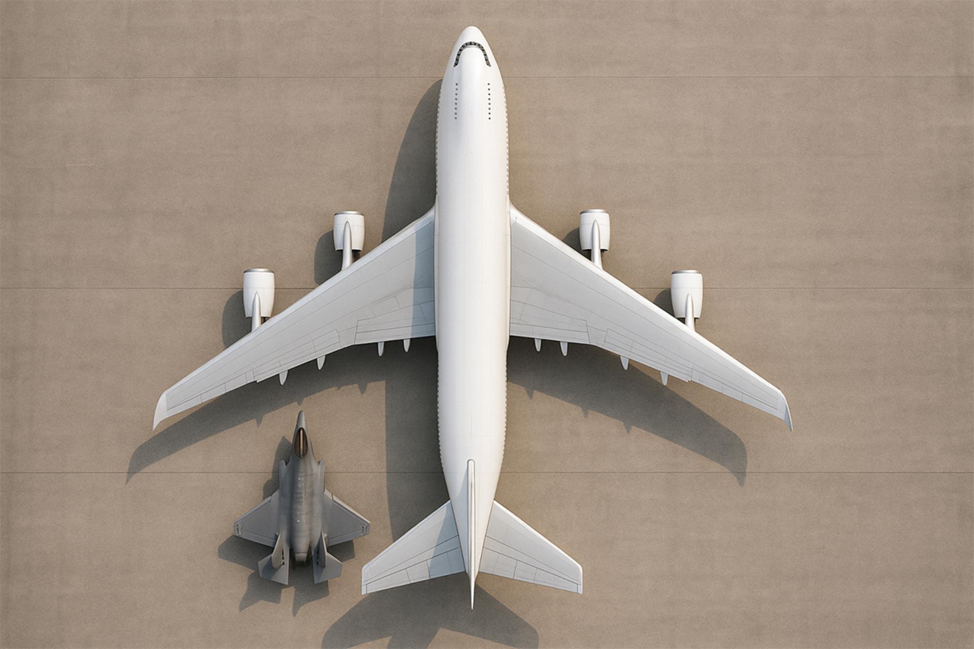 جنگنده‌ی F35 در برابر بویینگ ۷۴۷