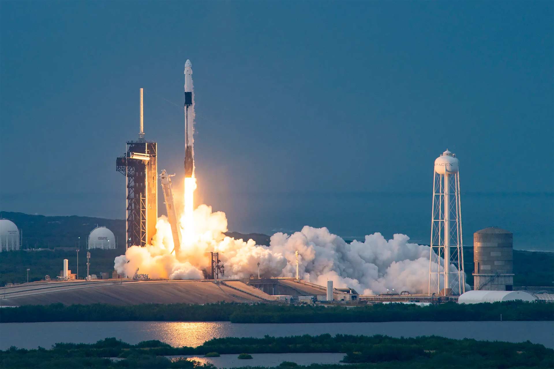falcon 9 lifts off on the ax 3 65aadc3c881b9173c370ede9