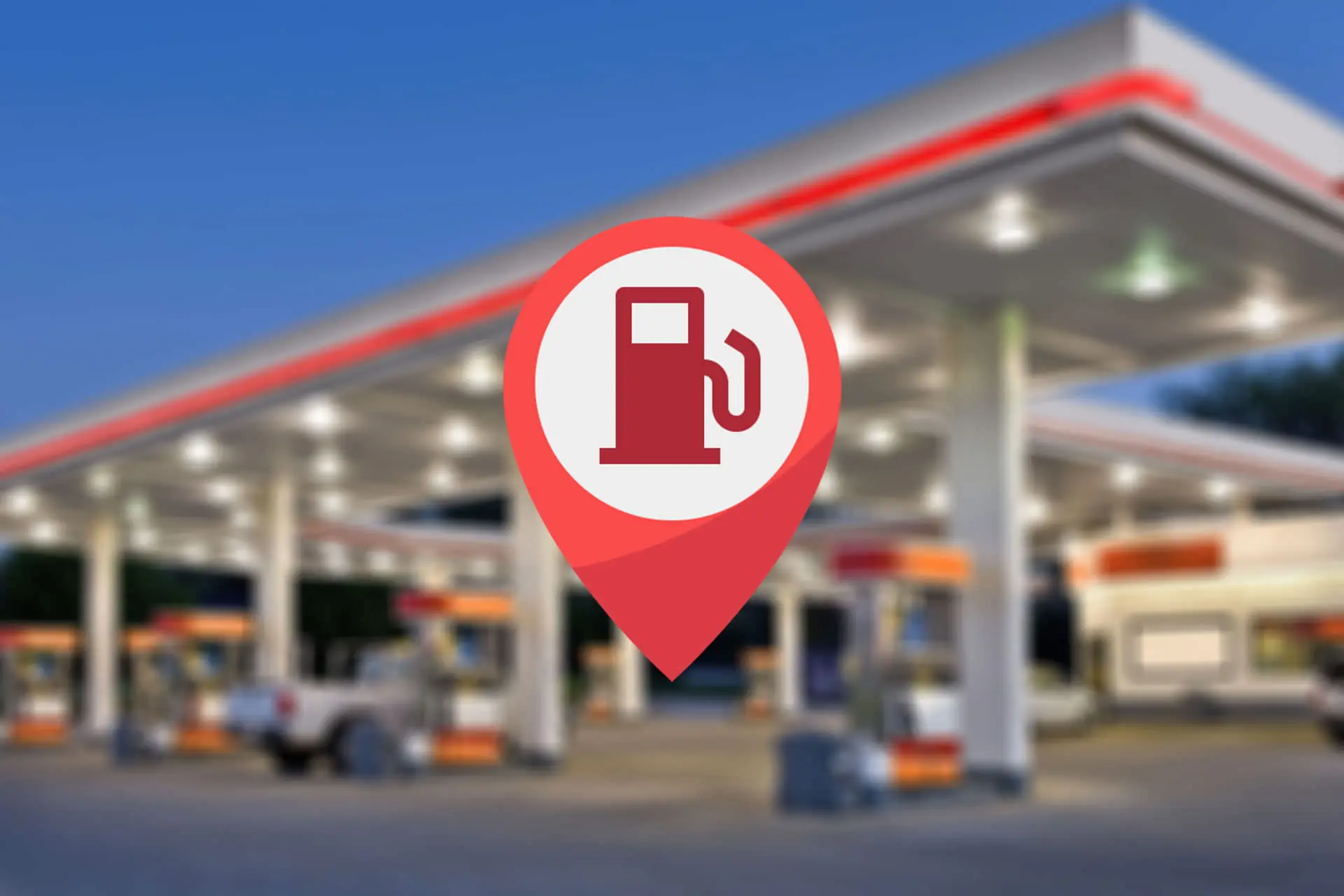 پمپ بنزین با آیکون پمپ بنزین نقشه روی آن