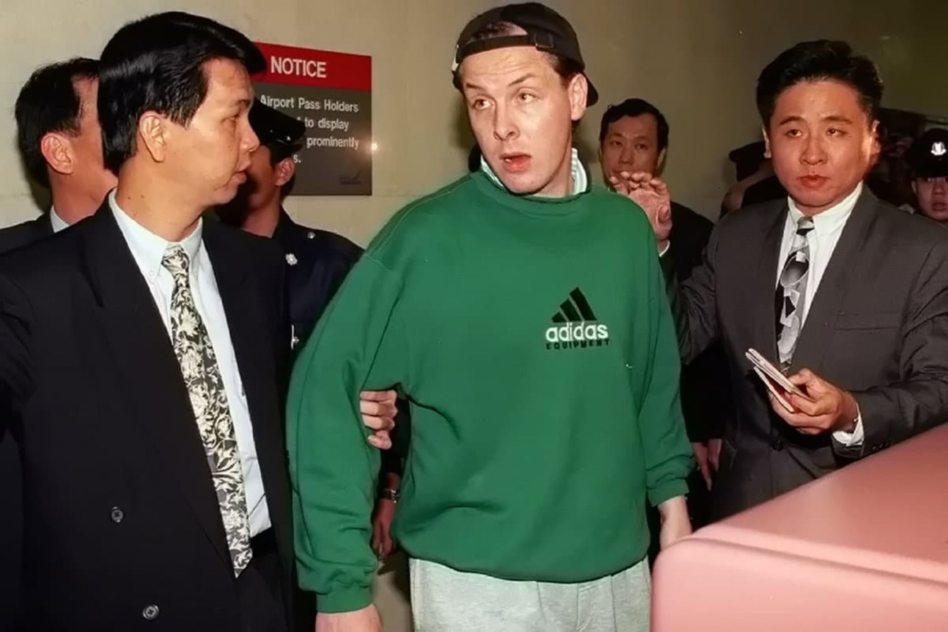 نیک لیزن مردی که بانک برینگز انگلیس را ورشکسته کرد