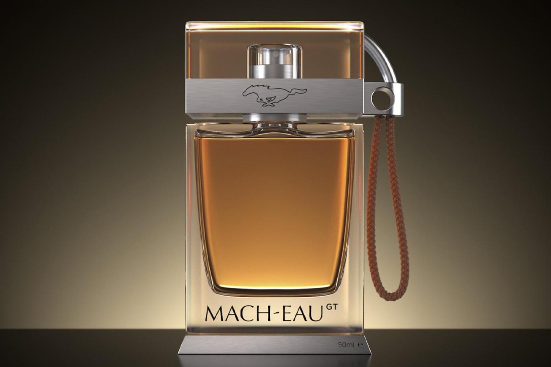 عطر  فورد Mach-Eau با بوی بنزین