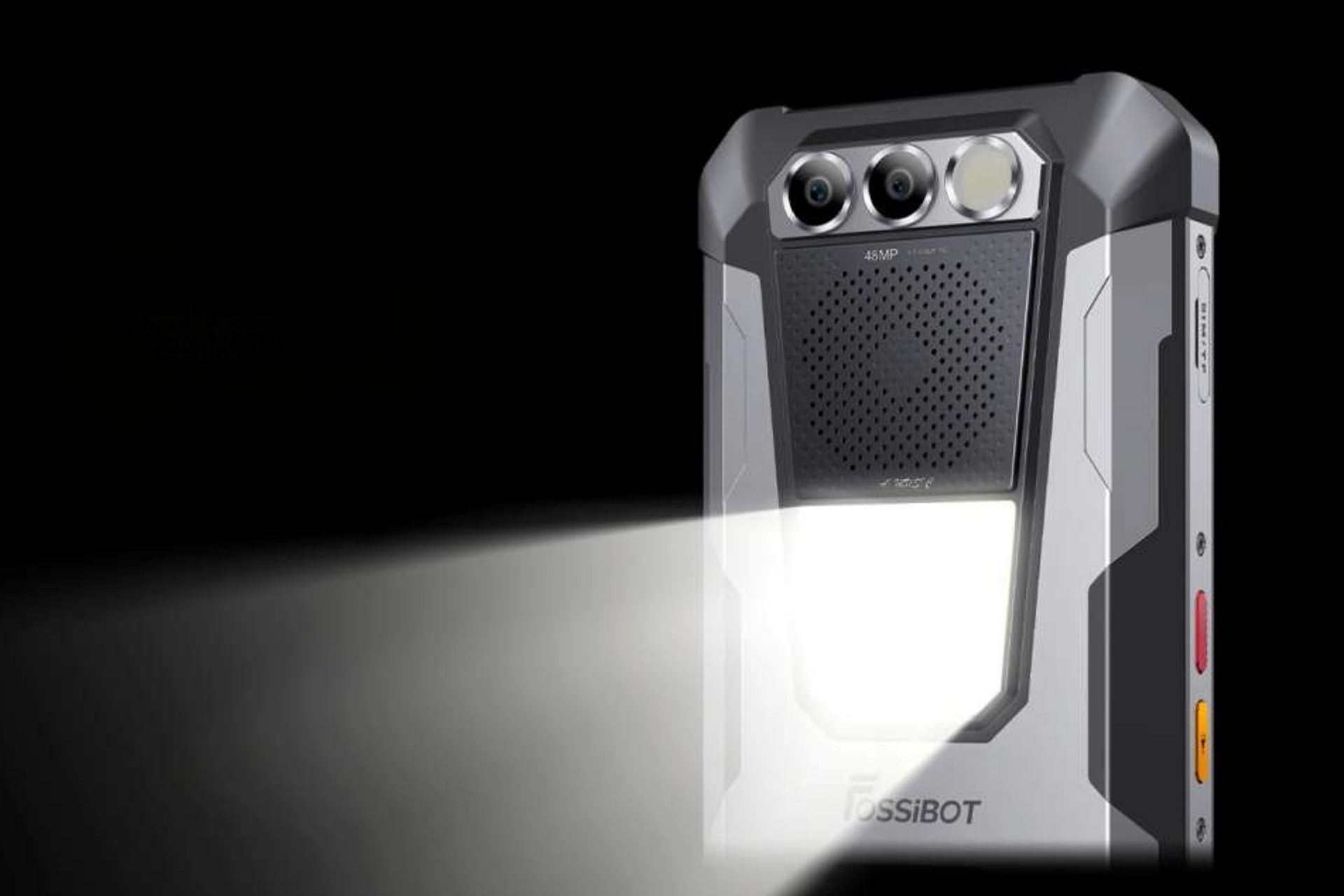 گوشی فوسیبات F106 پرو در تاریکی مطلق و در‌حال پخش نور