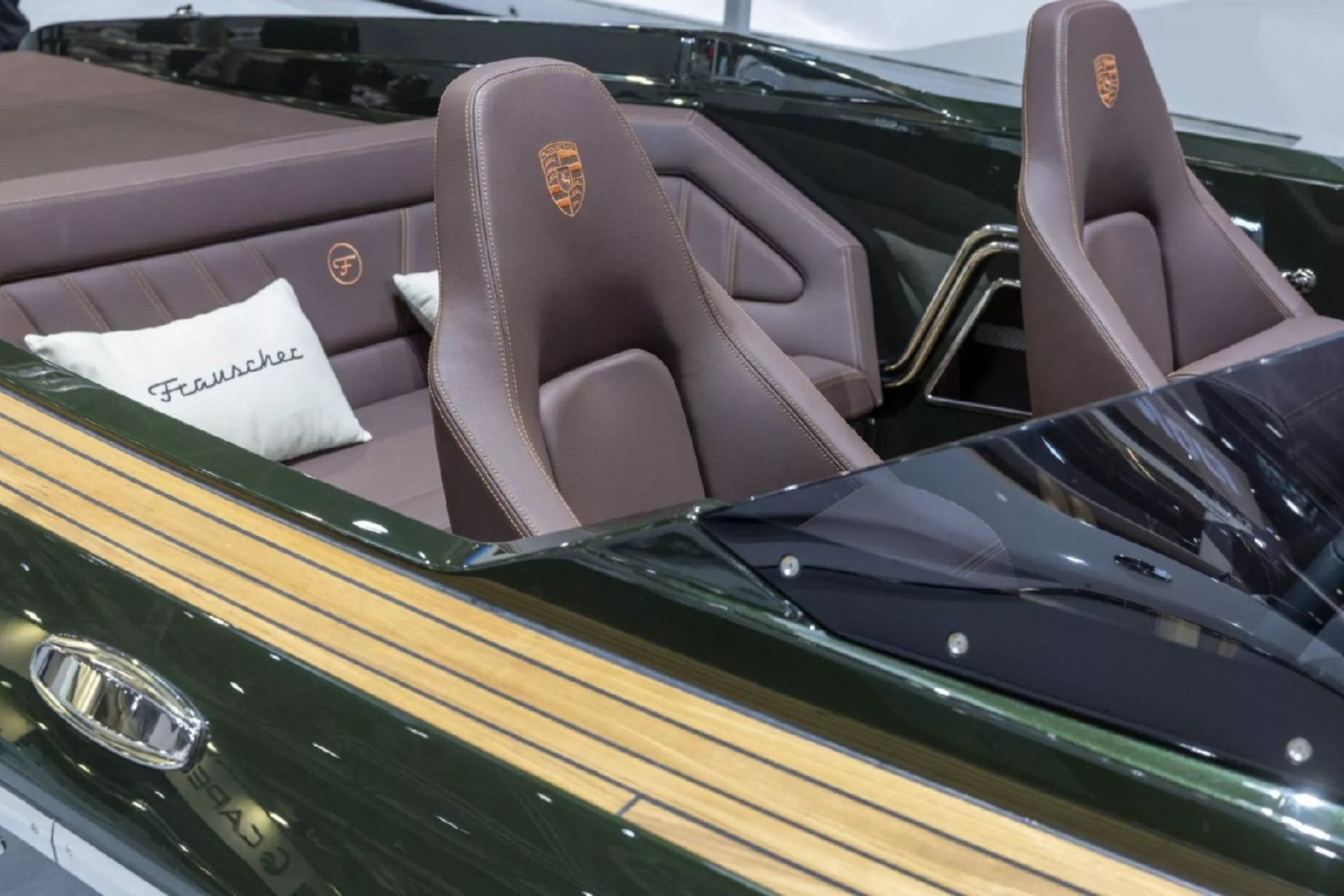 قایق پورشه Frauscher x Porsche 850 Fantom