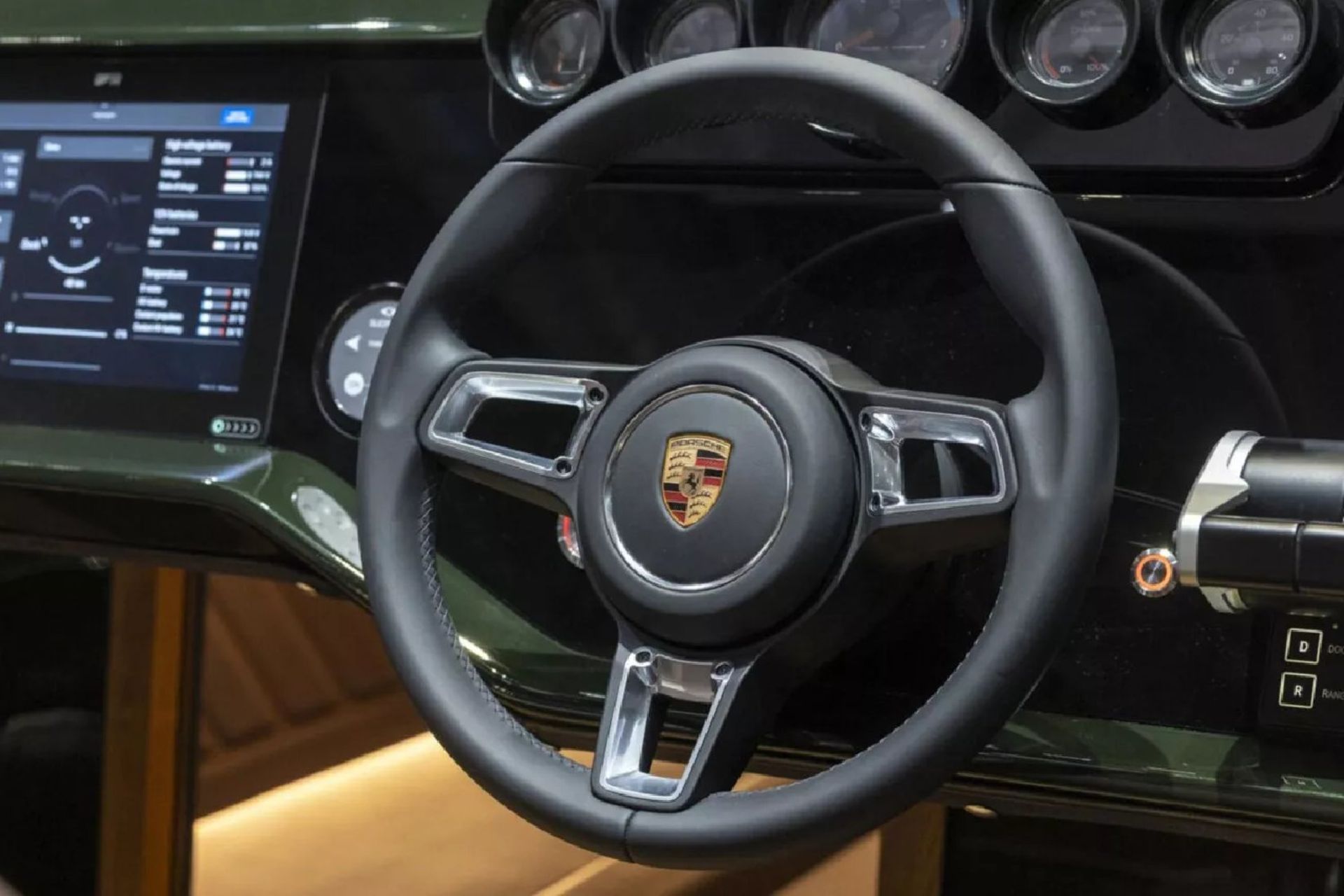 قایق پورشه Frauscher x Porsche 850 Fantom