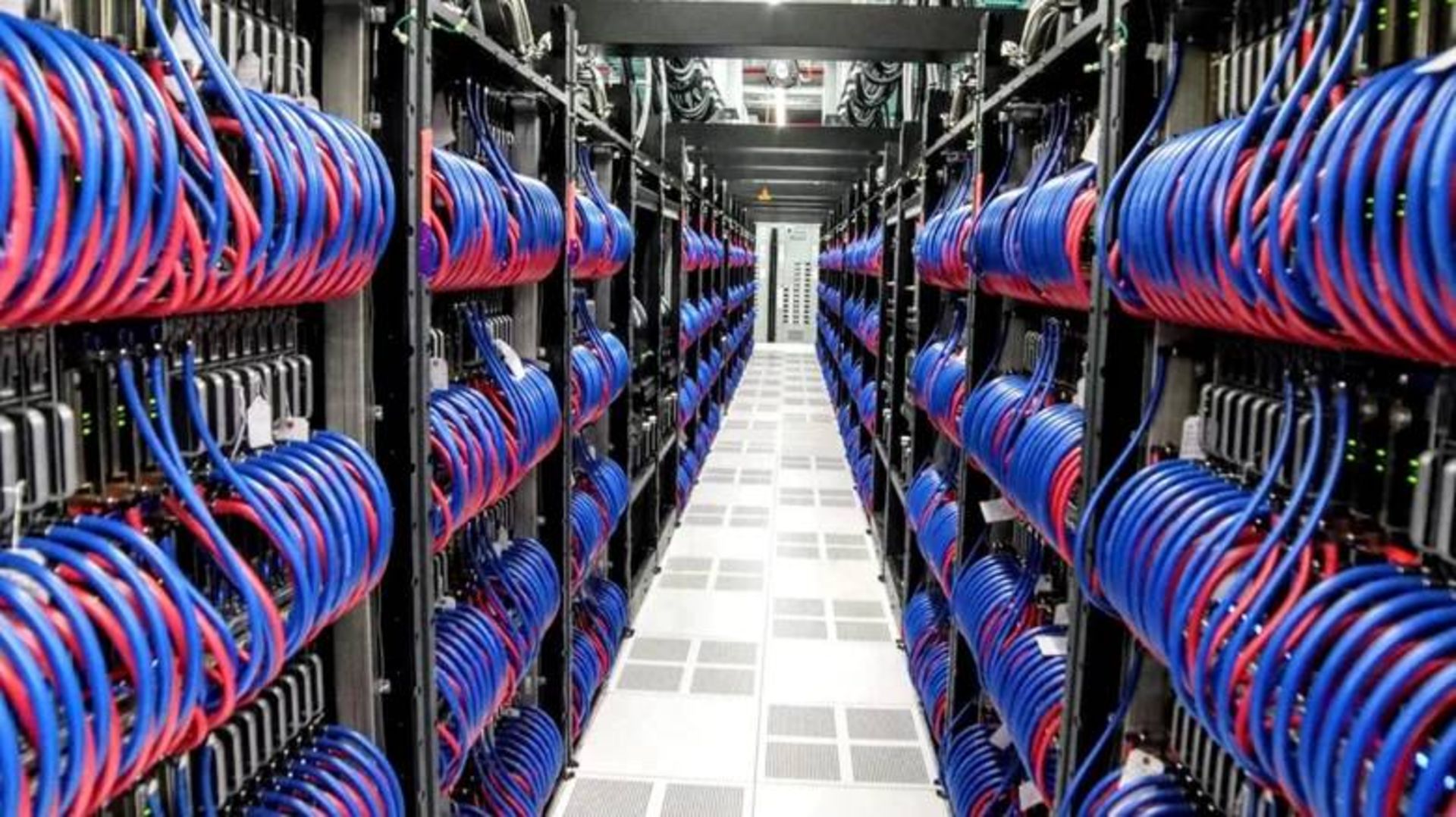 ابرکامپیوتر Frontier