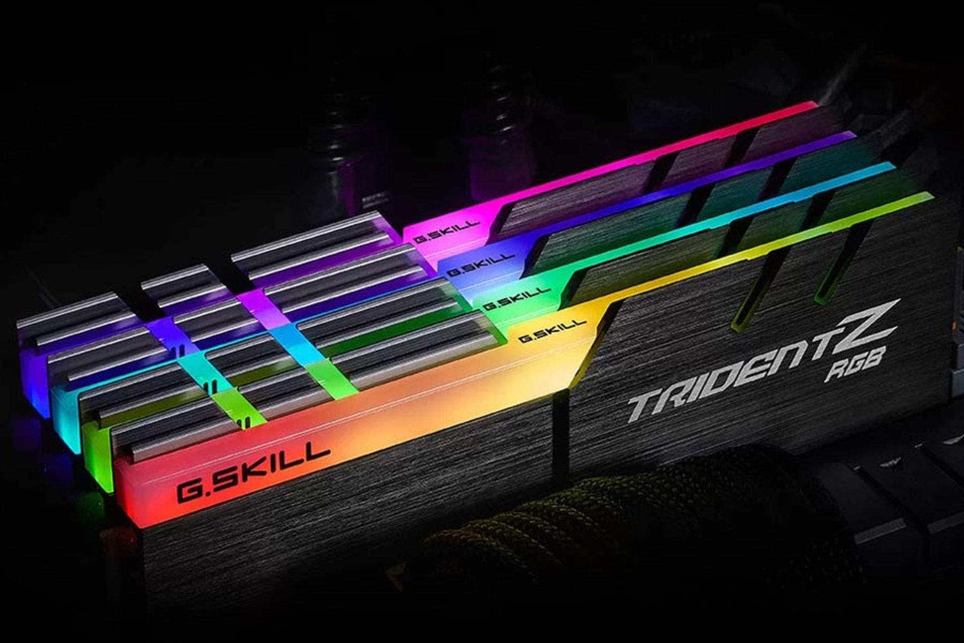 قیمت رم جی اسکیل Trident Z RGB در بخش محصولات زومیت