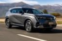 جی ای سی امکو GAC Emkoo 2022 نمای جلو و چپ در حال حرکت در جاده
