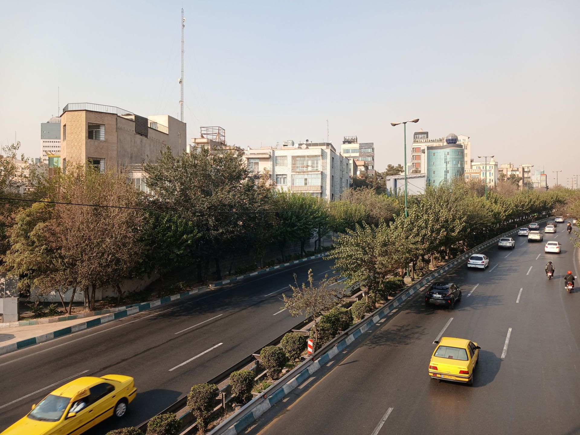 اتوبان مدرس