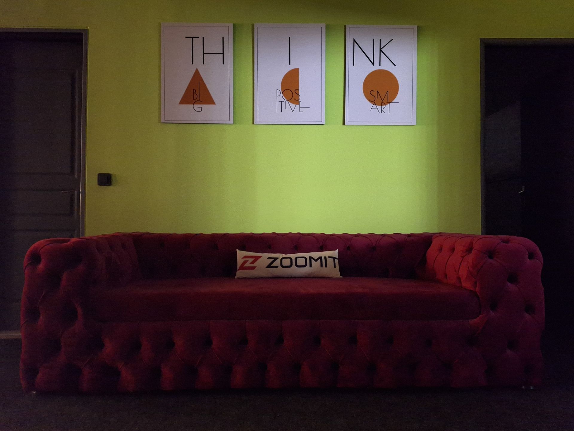 عکس گلکسی A54 در نور کم با فعال بودن نایت مود