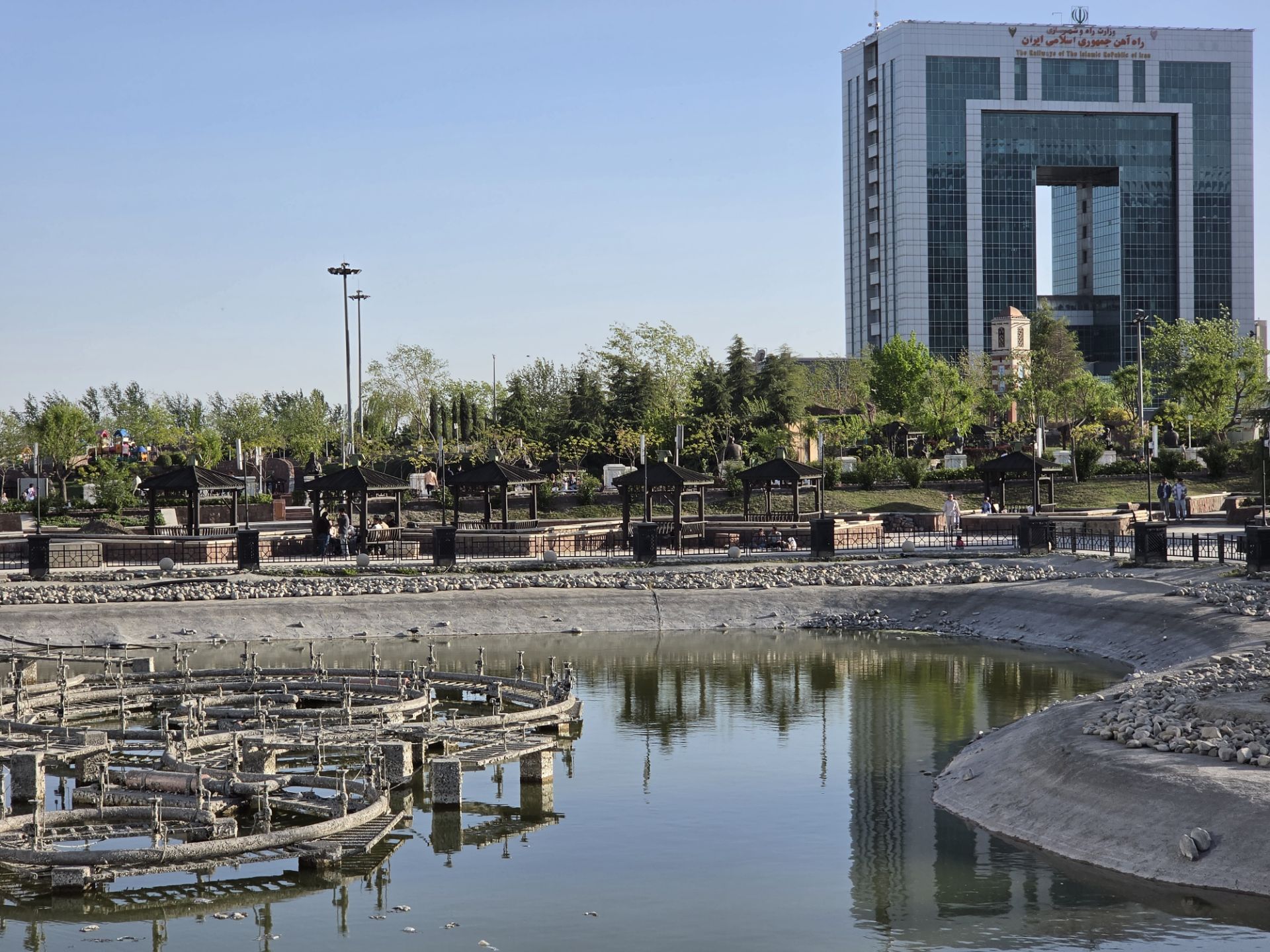 نمونه‌عکس دوربین تله‌فوتو ۳برابری گلکسی S26 اولترا - ۲