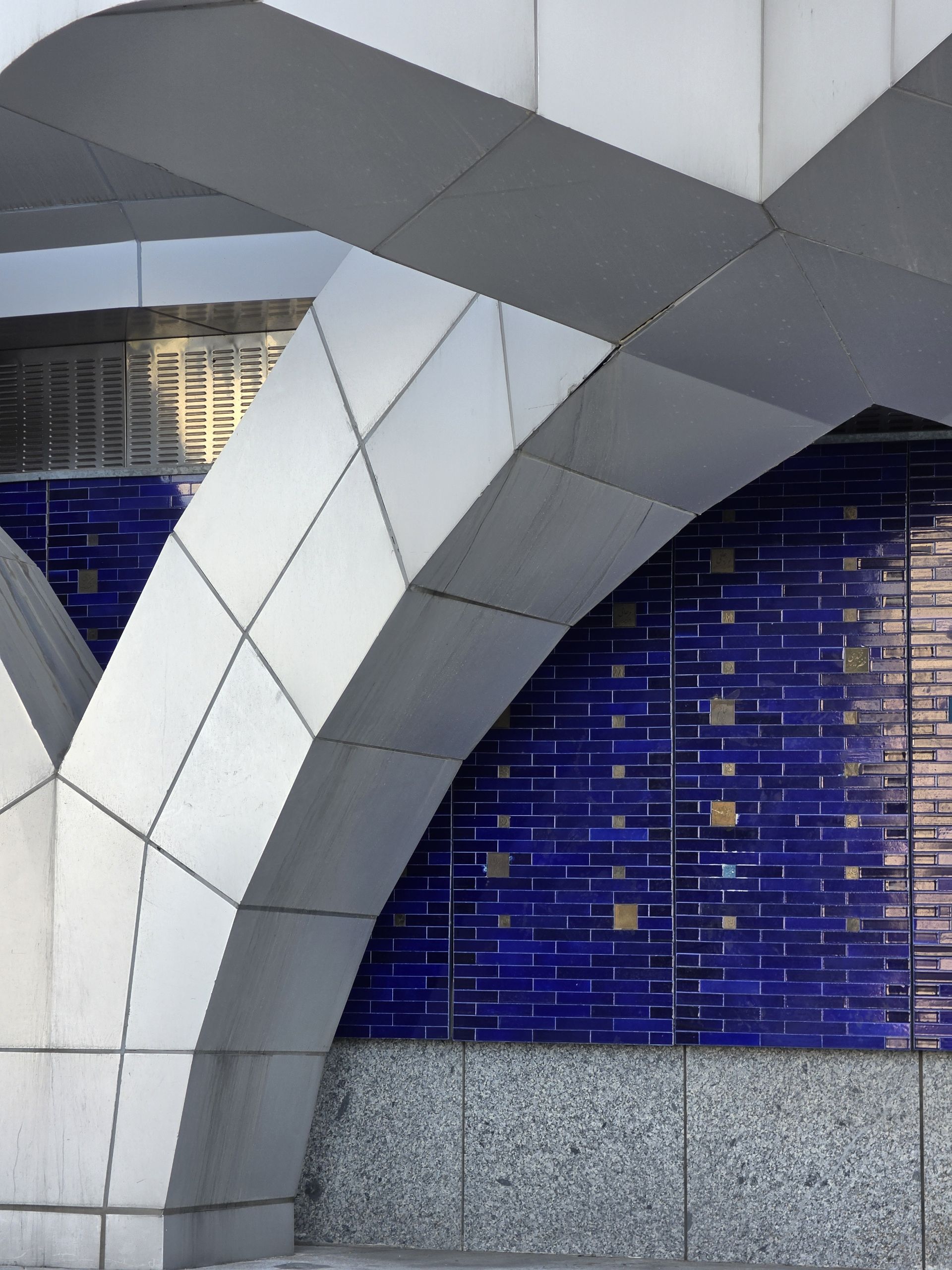 نمونه‌عکس دوربین تله‌فوتو ۵برابری گلکسی S26 اولترا - ۲