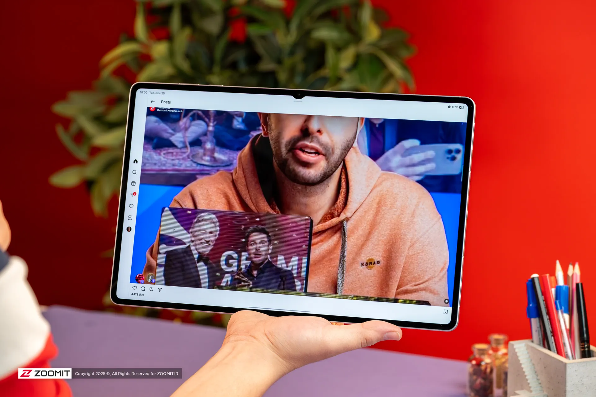 تماشای فیلم در تبلت