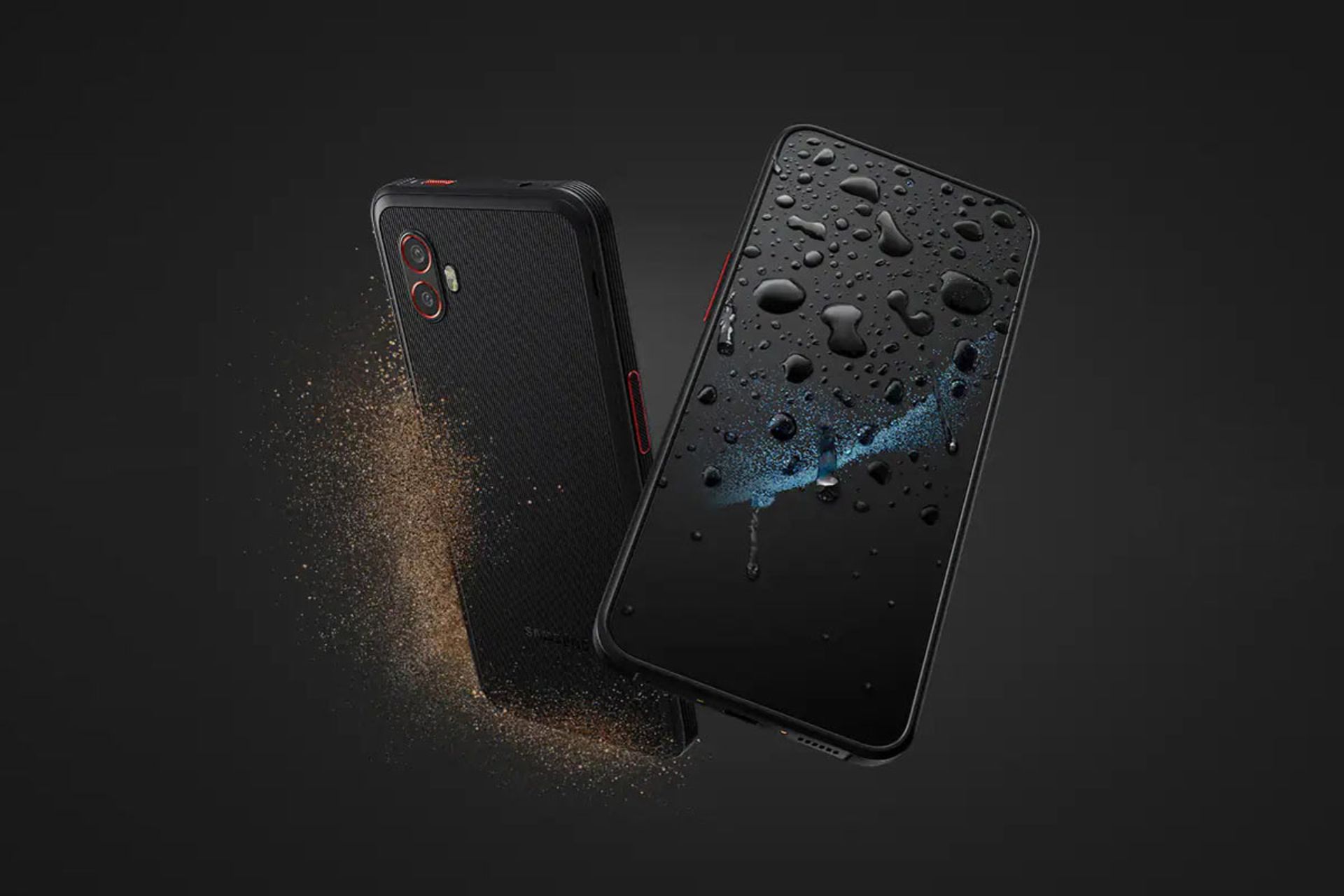 گوشی گلکسی اکس کاور ۶ پنل پشت و جلو در پس‌زمینه مشکی