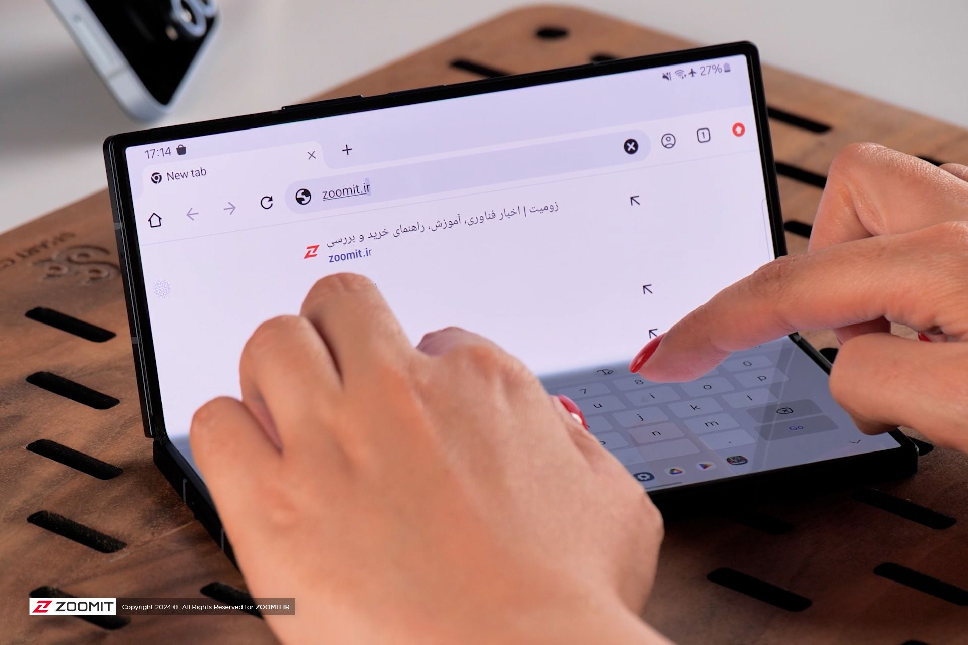 Typing with the Galaxy Z Fold 6