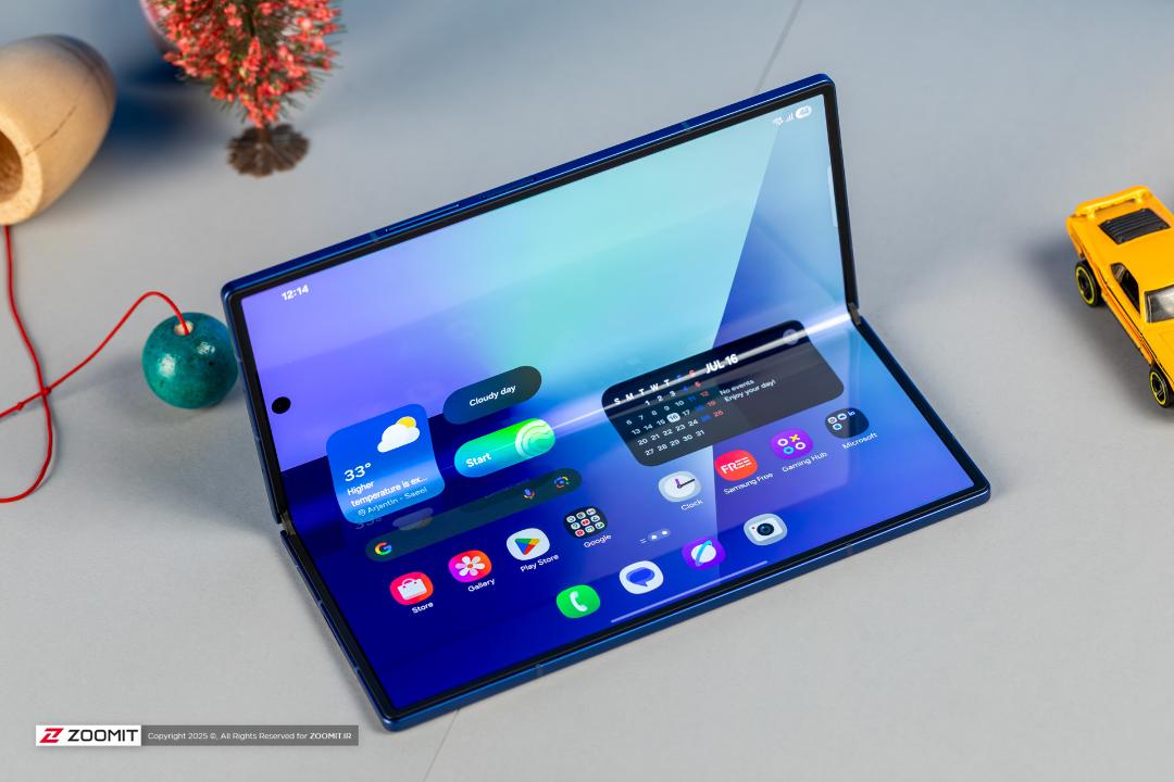 نمایشگر داخلی Galaxy Z Fold7 