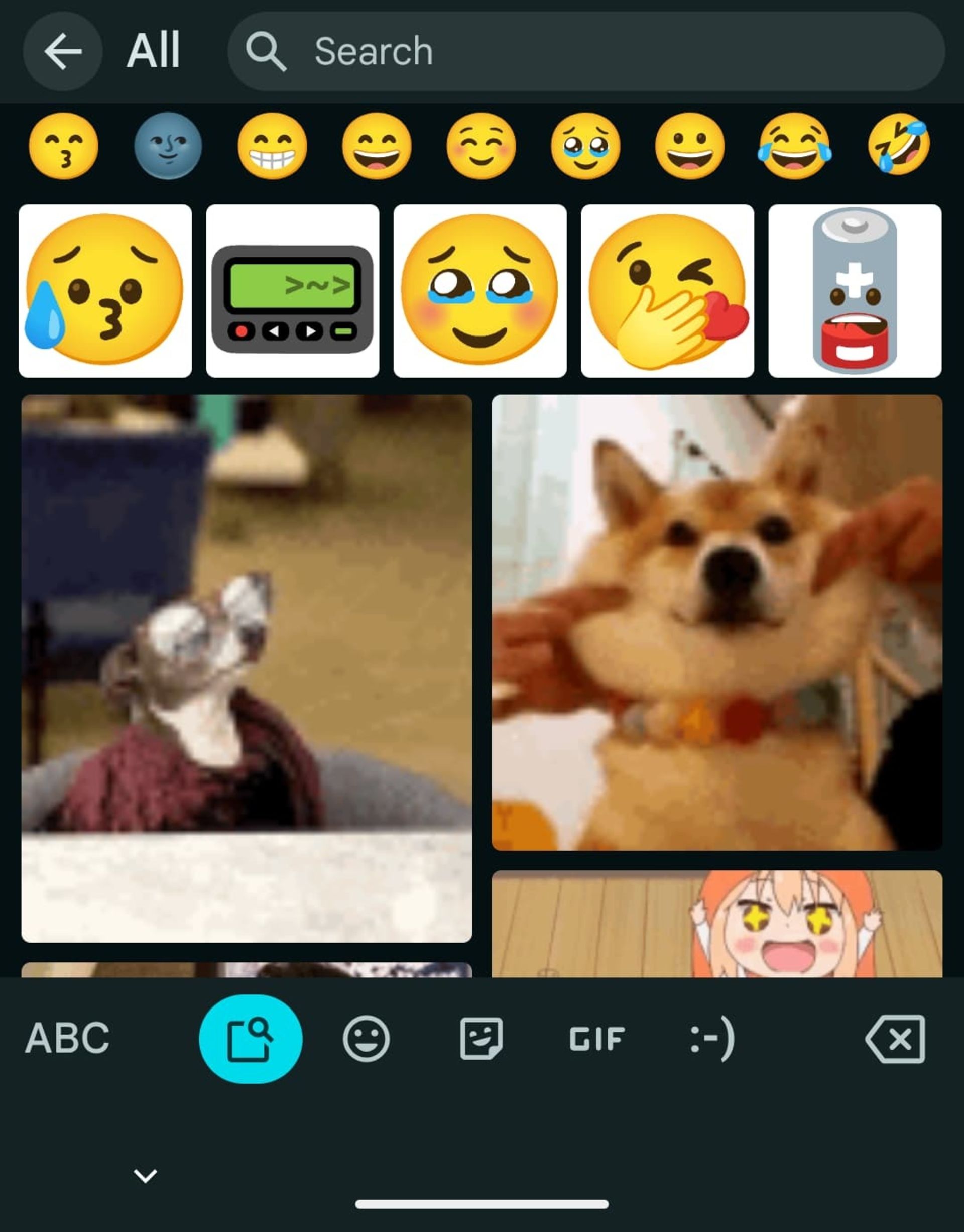گیف سگ و گربه در Gboard گوگل