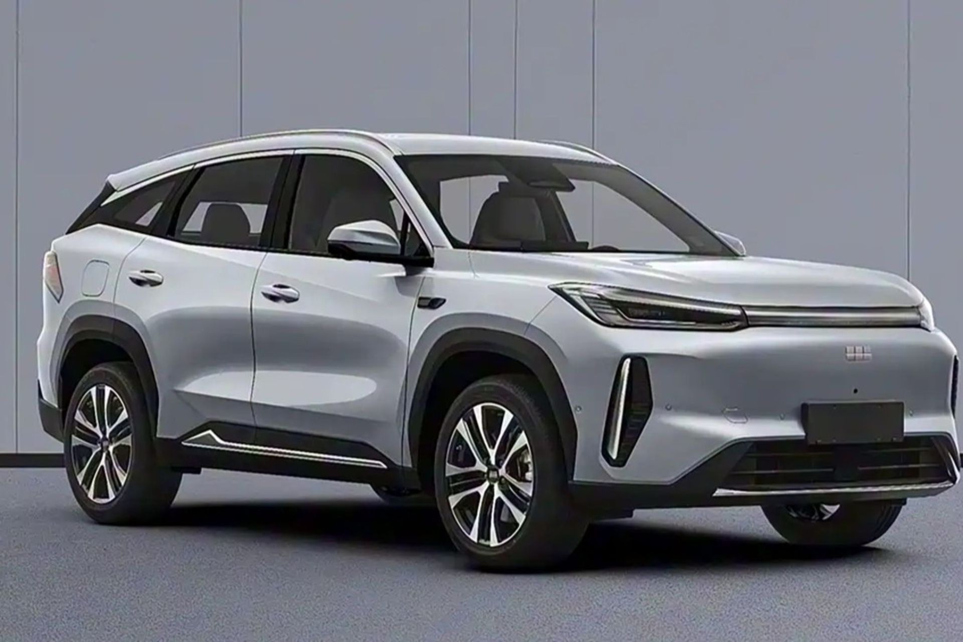 نمای سه‌چهارم جلو خودرو جیلی گلکسی M7