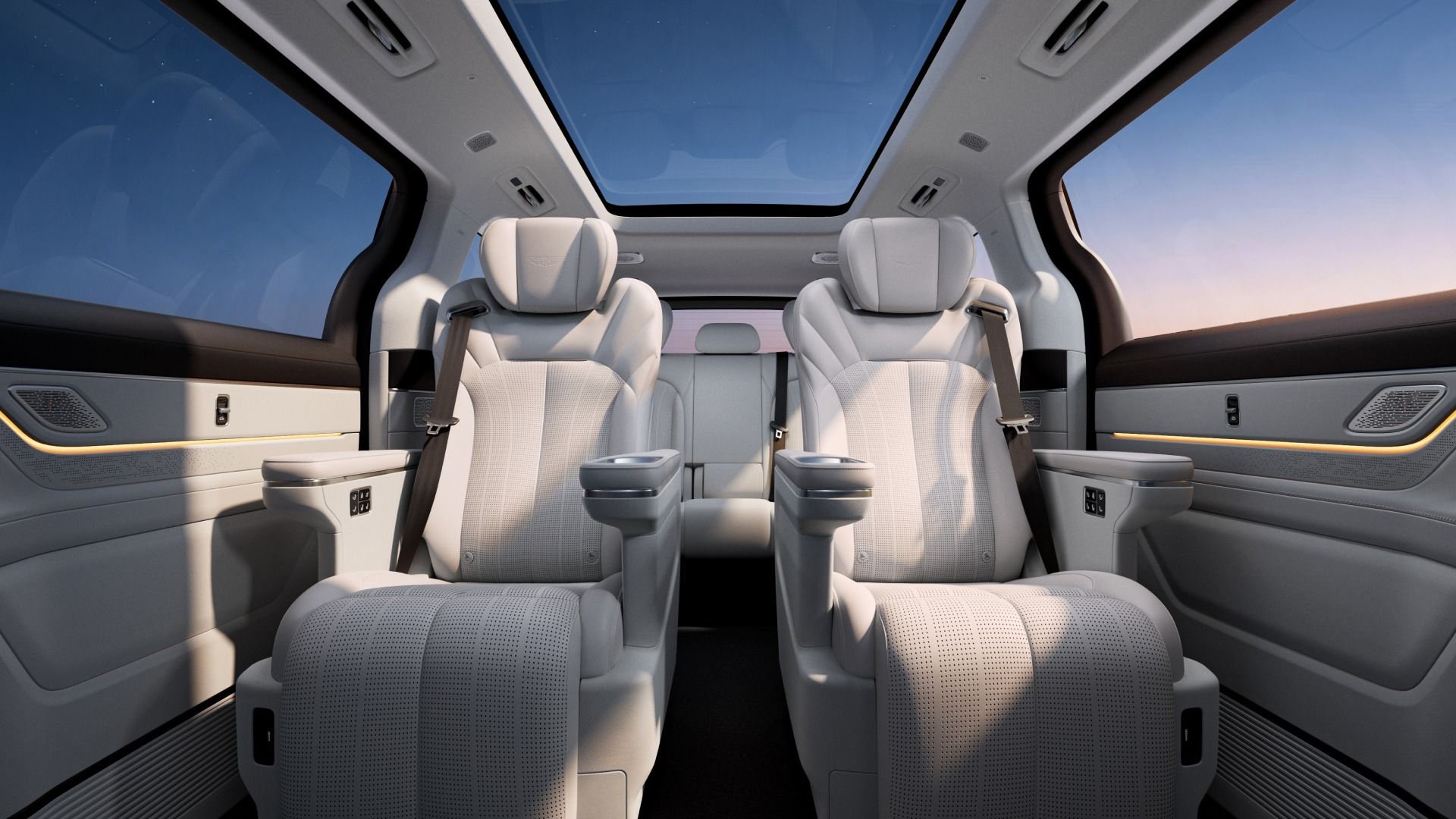 صندلی‌های ردیف دوم خودرو جیلی گلکسی V900