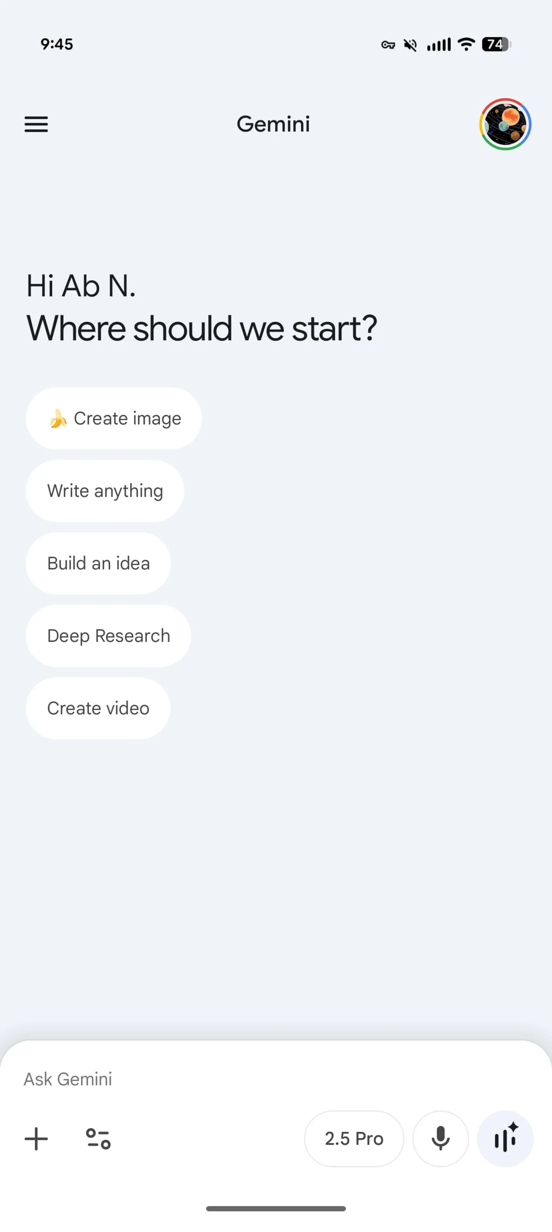 طراحی جدید صفحه‌ی اصلی اپ جمنای حالت روشن