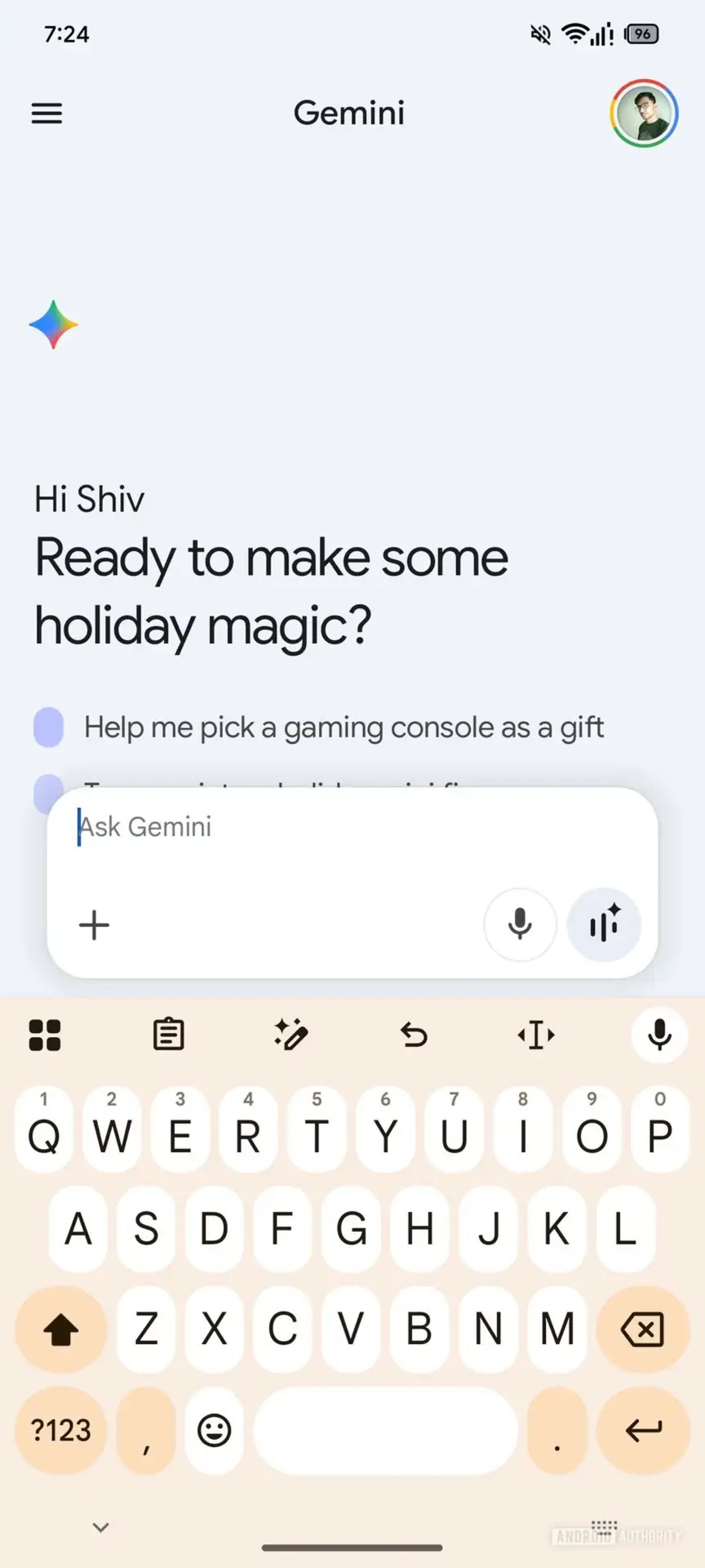 کادر ورودی اپلیکیشن جمنای گوگل و کیبورد