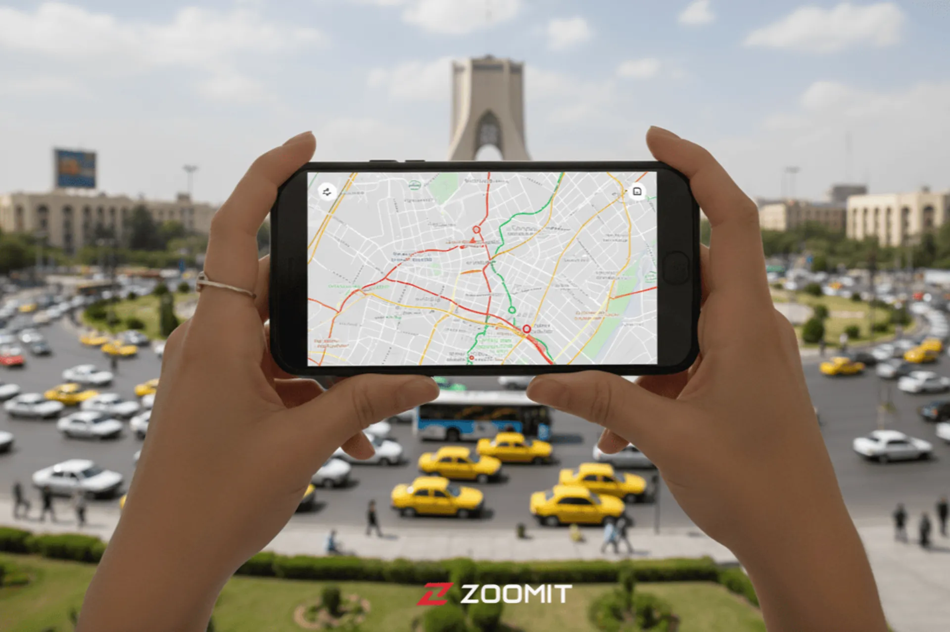نقشه تهران روی گوشی با پس زمینه برج آزادی