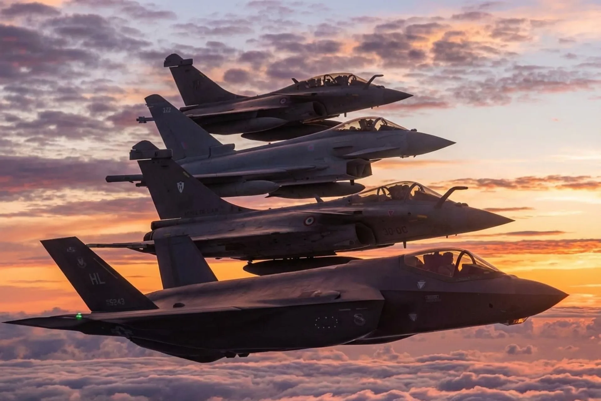 نسل‌های مختلف جنگنده‌ها