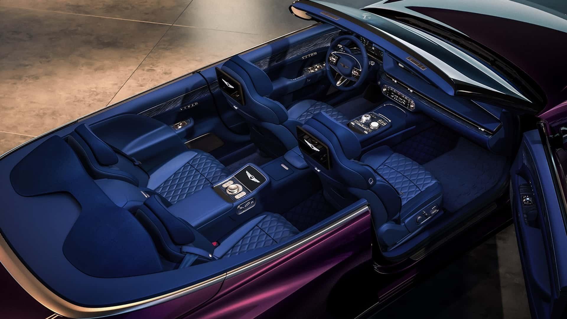 نمای داخل کابین خودرو جنسیس X Gran Convertible