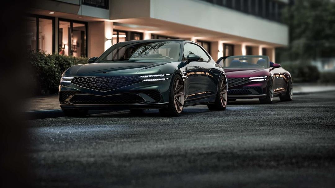 نمای سه‌چهارم جلو خودرو جنسیس X Gran Coupe و X Gran Convertible