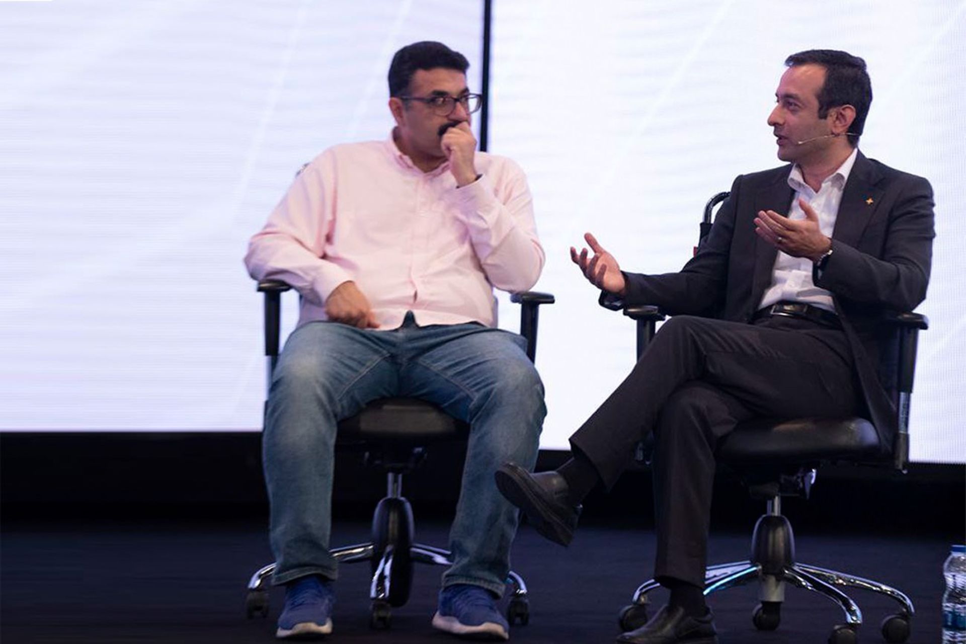 کیوان جامه‌ بزرگی