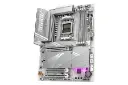 نمای سمت راست مادربرد گیگابایت X870 AORUS ELITE WIFI7 ICE