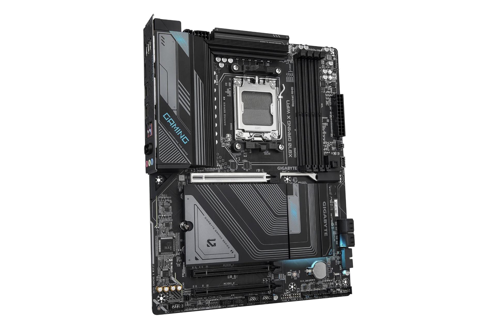 نمای کناری مادربرد گیگابایت GIGABYTE X870 GAMING X WIFI7
