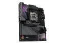 نمای سمت چپ مادربرد گیگابایت X870E AORUS MASTER