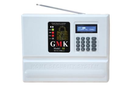 نمای پنل جلوی دزدگیر اماکن جی ام کا S2 با نمایش صفحه کلید و نمایشگر