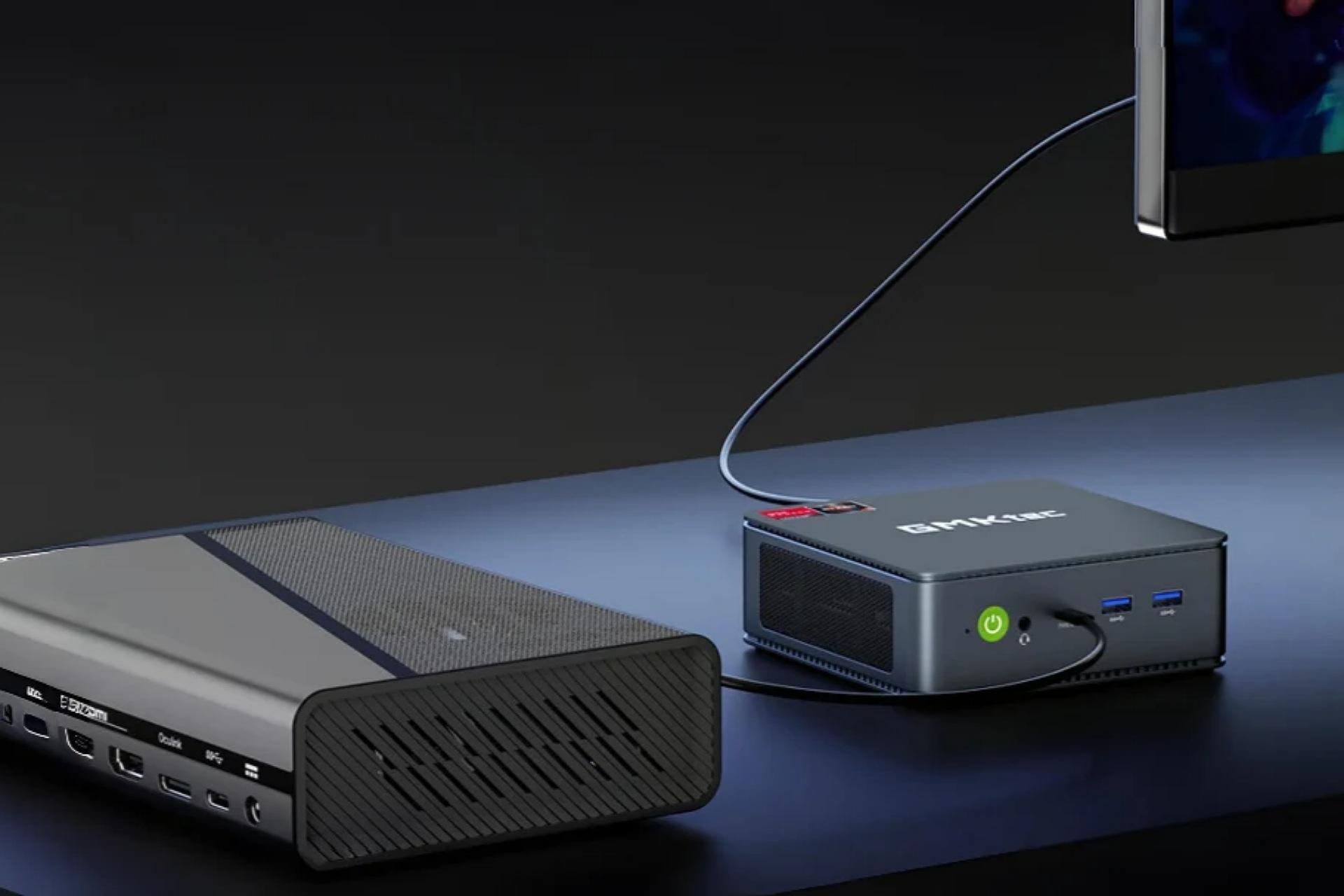 مینی پی‌سی M6 Ultra روی میز