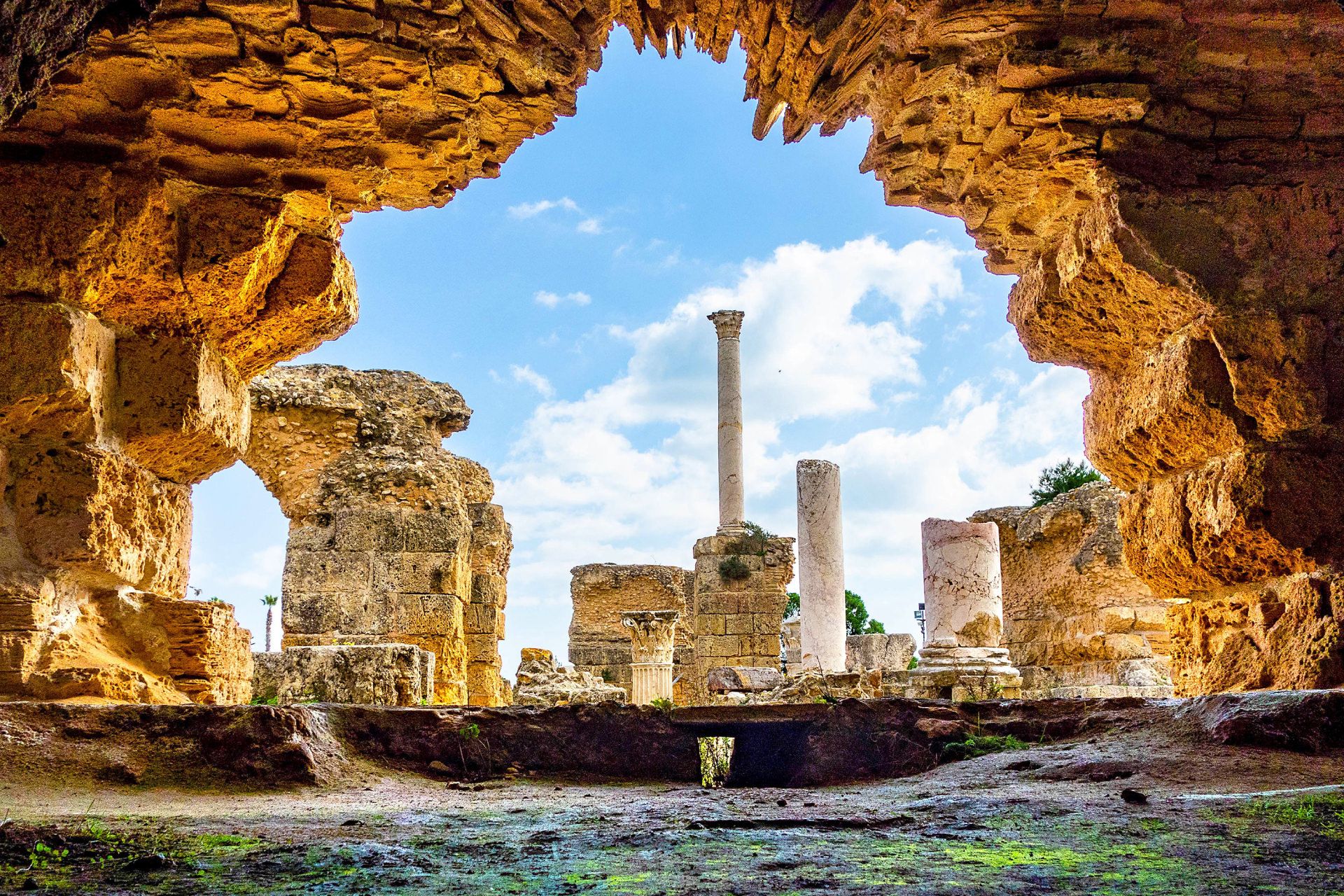 حمام‌های آنتونینوس واقع در کارتاژ، تونس