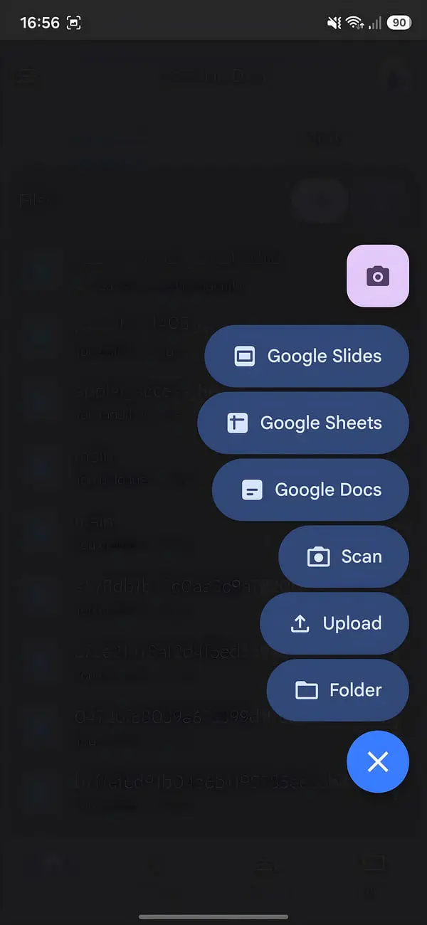منوی شناور شامل گزینه‌های Google Slides، Google Sheets و Google Docs در اندروید