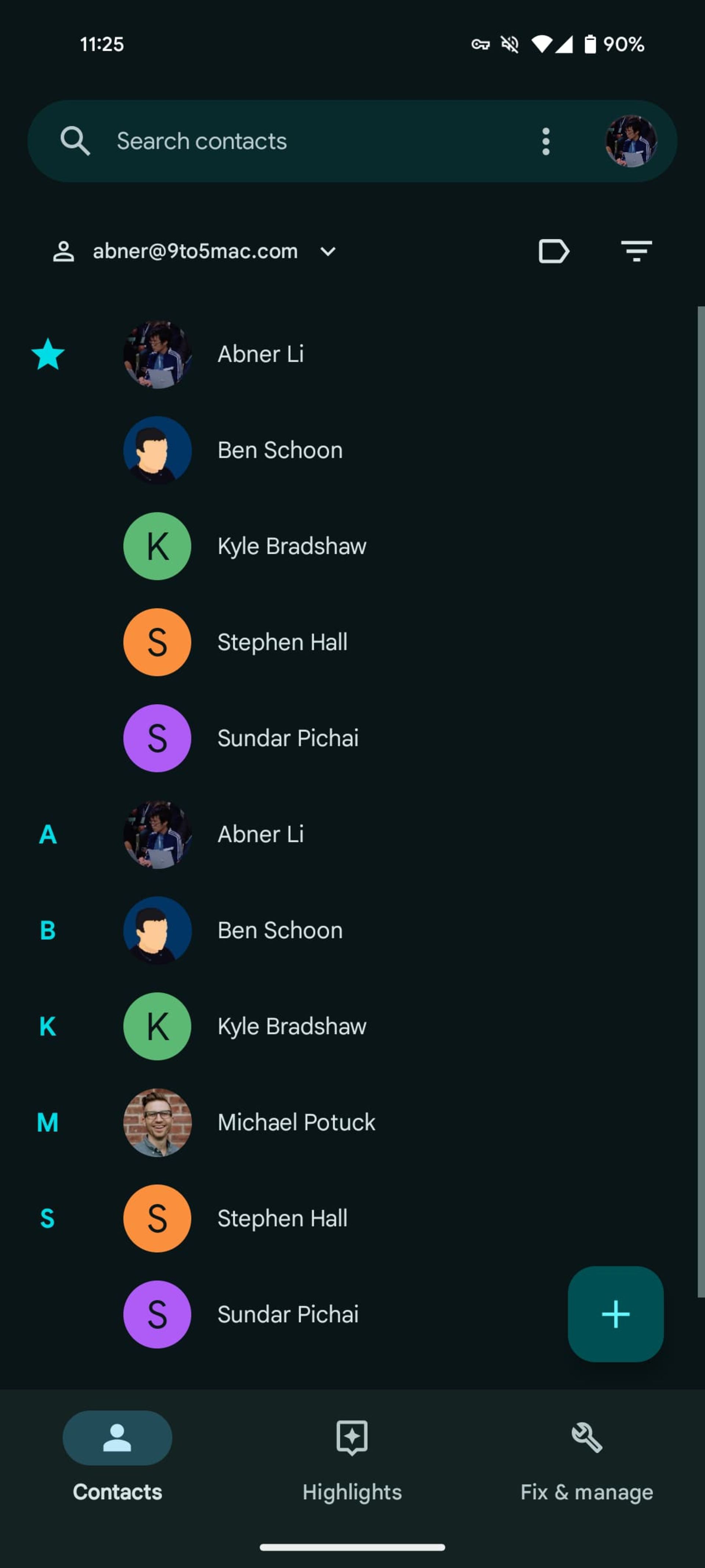 محیط کاربری برنامه‌ی مخاطبین اندروید