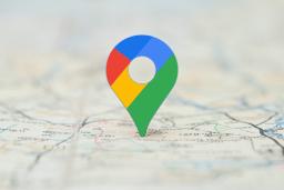 لوگو گوگل مپ مپس Google Maps سه بعدی روی نقشه