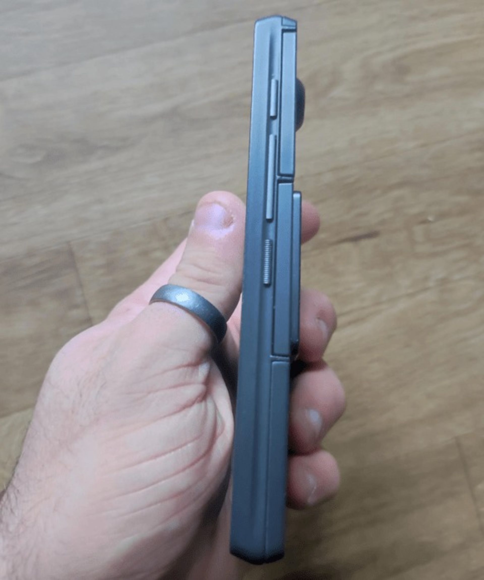 فریم گوشی ماژولار گوگل