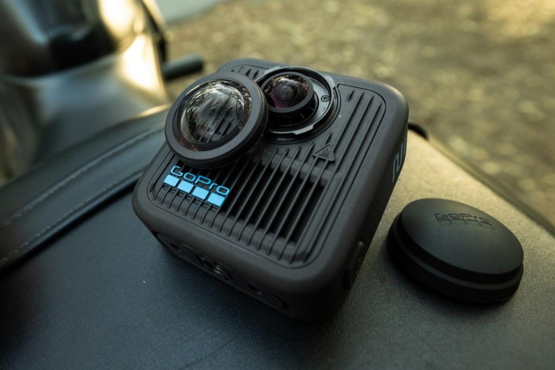 دوربین اکشن GoPro Max2 با لنز قابل‌تعویض