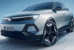 اوپل Grandland Electric AWD