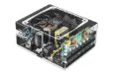 نمای نیمرخ پاور کامپیوتر گرین GP1200B-OC PLUS با توان 1200 وات با نمایش اجزای داخلی
