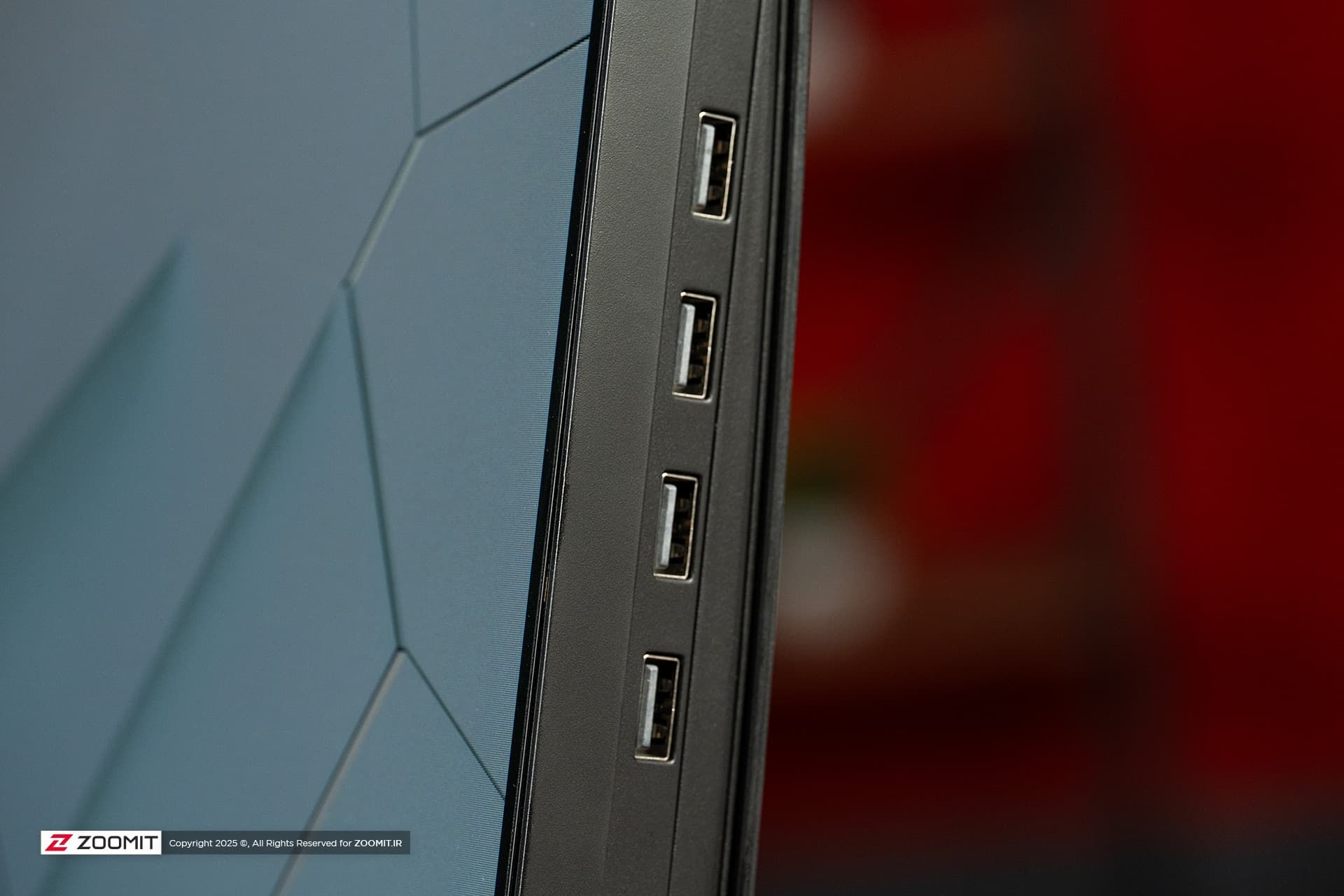 درگاه های سمت راست آل این وان GT624
