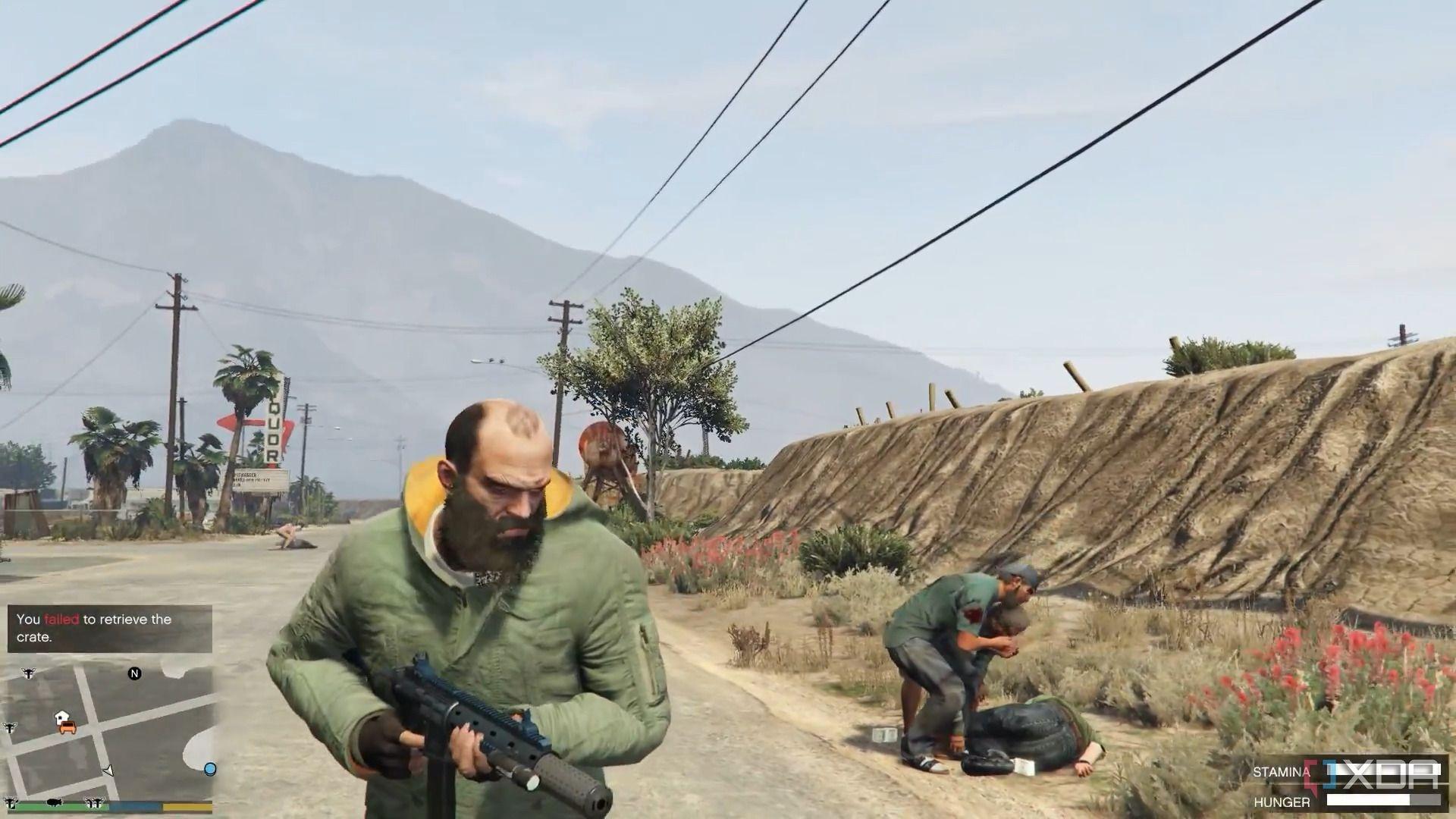 یک مرد اسلحه به‌دست در بازی GTA 5