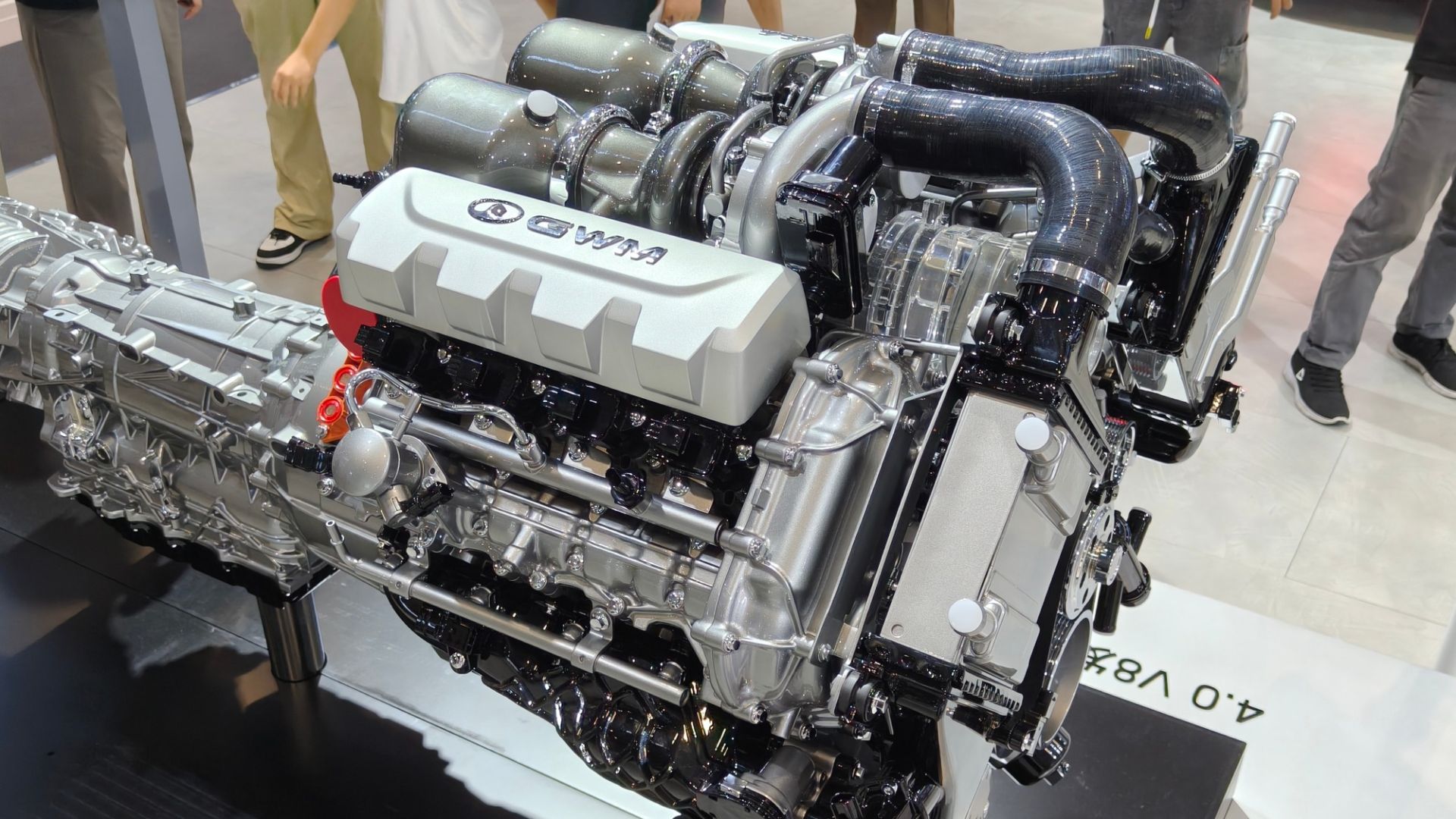 موتور V8 ساخت GWM