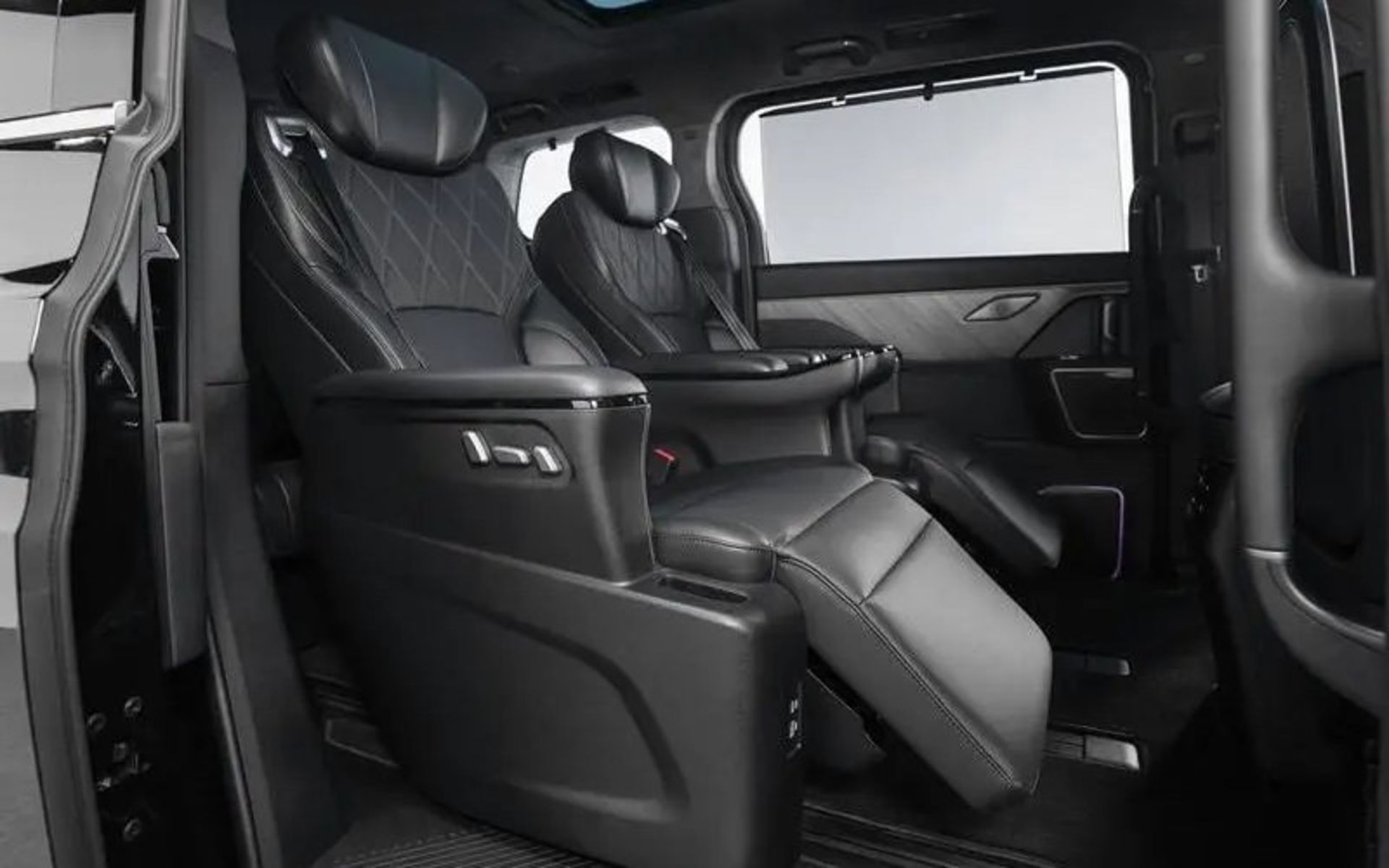 ون لوکس Wey G9 Hi4 از نمای داخل