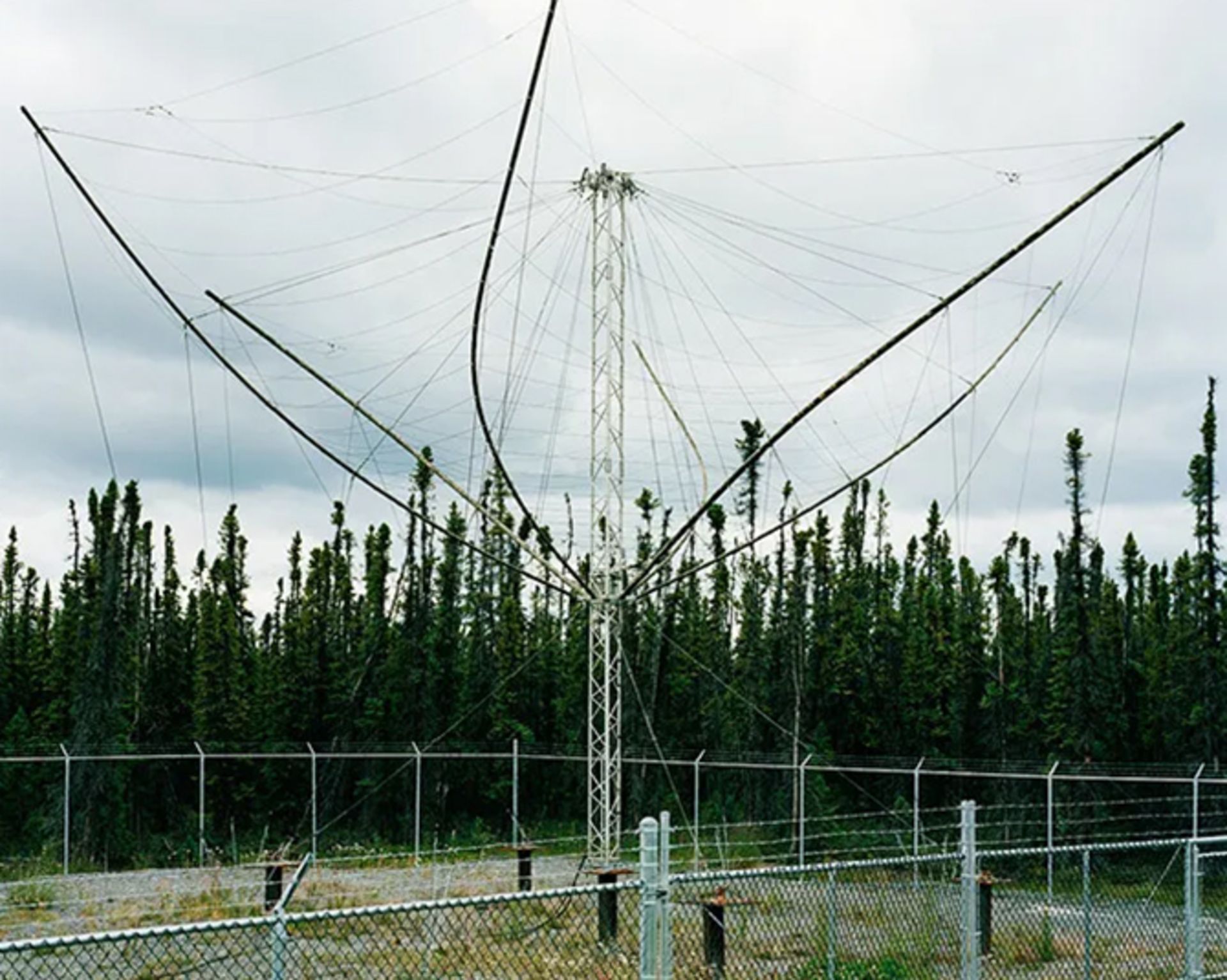 آنتن‌های مرکز تحقیقاتی هارپ